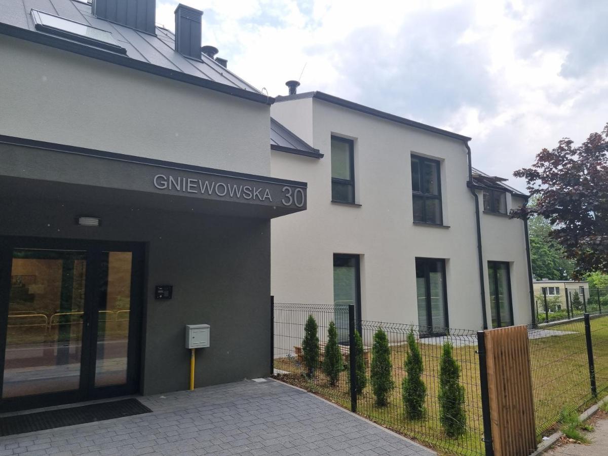 Komfortowy Apartament Przy Lesie Wejherowo Εξωτερικό φωτογραφία